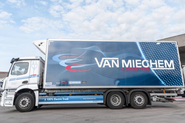 First electric eActros 400 in Belgium in our fleet!